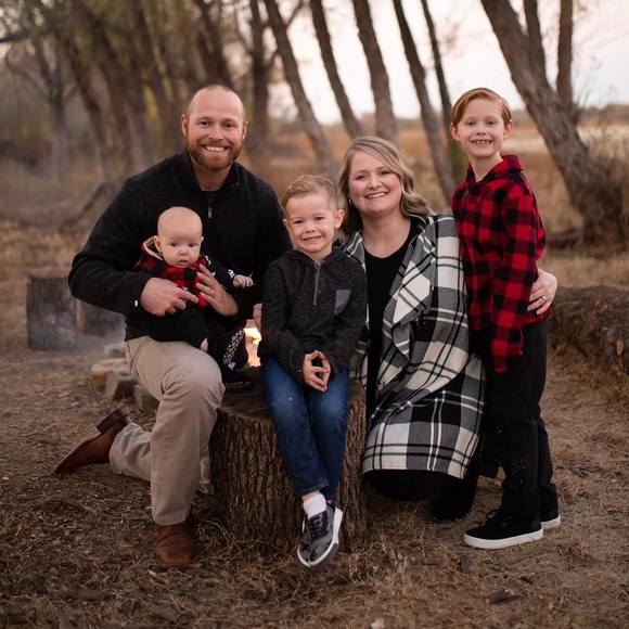 Meet your Posher, Emily - Picture 1 of 1